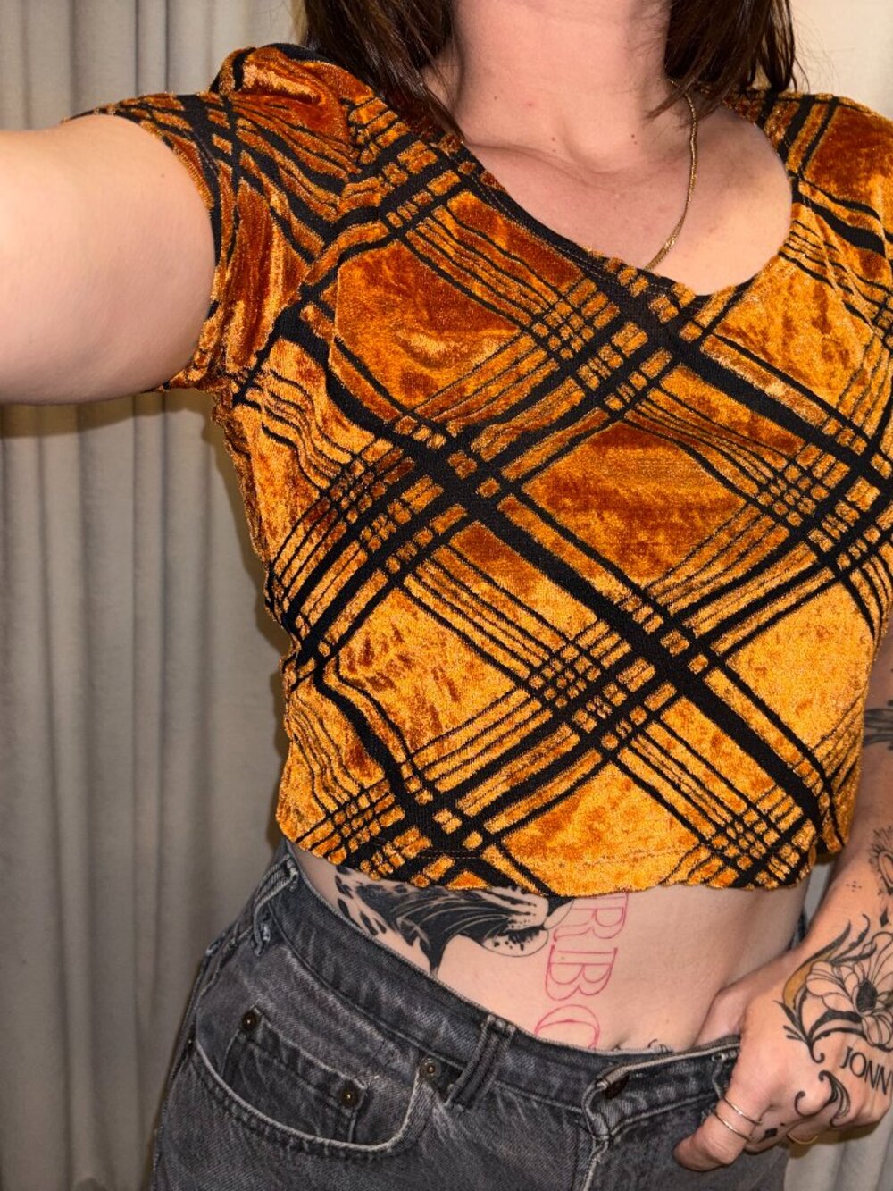 Vintage Y2K Orange and Black Cropped Cris Cross Top L